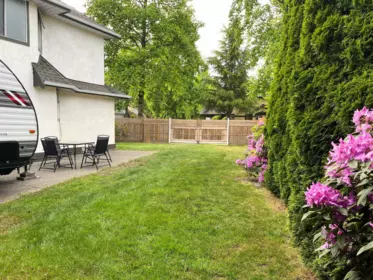 Powder Room Photo of 10898 160a Street, Surrey, BC