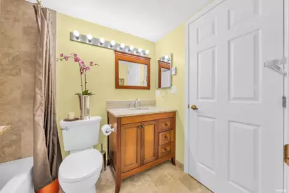 Guest Bathroom Photo of 202 3624 Fraser Street, Vancouver, BC