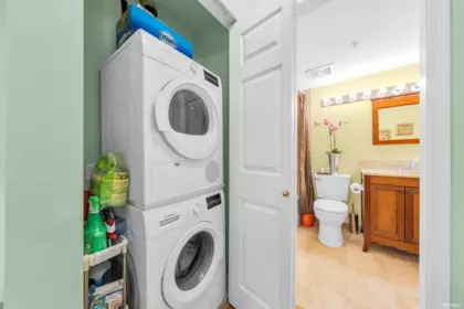 Powder Room Photo of 202 3624 Fraser Street, Vancouver, BC