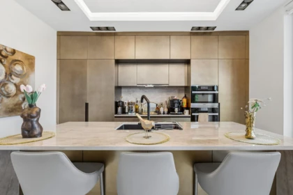 Kitchen Photo of 2256 Jefferson Avenue, West Vancouver, BC
