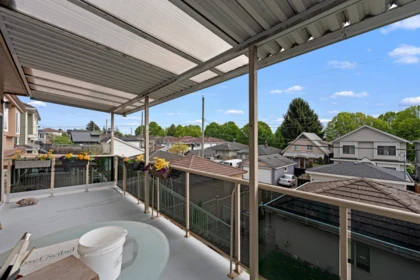 Guest Bathroom Photo of 104 E 63rd Avenue, Vancouver, BC