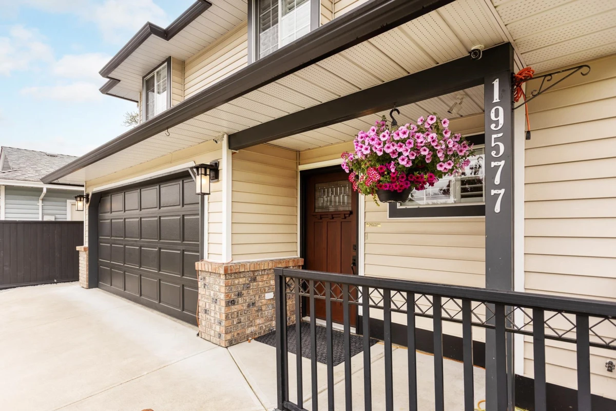 Family Room Photo of 19577 Somerset Drive, Pitt Meadows, BC