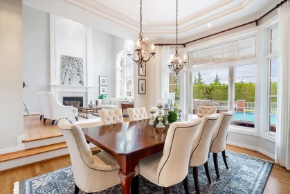 Breakfast Nook Photo of 7976 Government Road, Burnaby, BC