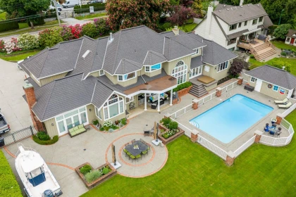 Community Amenities Photo (Clubhouse) of 7976 Government Road, Burnaby, BC