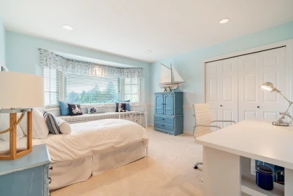 Hot Tub / Spa Photo of 7976 Government Road, Burnaby, BC