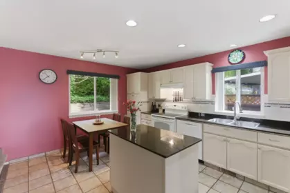 7935 Topper Drive, Mission, BC, Mission — Single Family Residence for sale