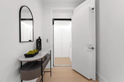 Mudroom Photo of 2 5061 Blenheim Street, Vancouver, BC