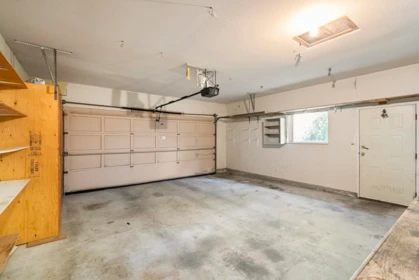Hot Tub / Spa Photo of 8068 161a Street, Surrey, BC
