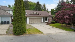 8068 161a Street, Surrey, BC