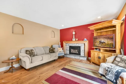 Kitchen Island Photo of 4652 203 Street, Langley, BC