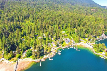 Community Amenities Photo (Clubhouse) of 5481 Indian River Drive, North Vancouver, BC