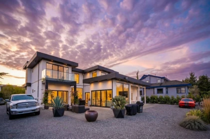 Hot Tub / Spa Photo of 11500 Blundell Road, Richmond, BC