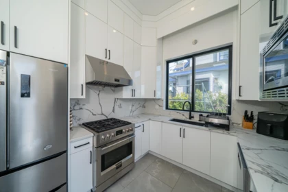 Powder Room Photo of 11500 Blundell Road, Richmond, BC