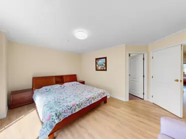 Entry Foyer Photo of 7806 Montcalm Street, Vancouver, BC