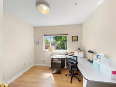 Garden / Landscaping Photo of 7806 Montcalm Street, Vancouver, BC