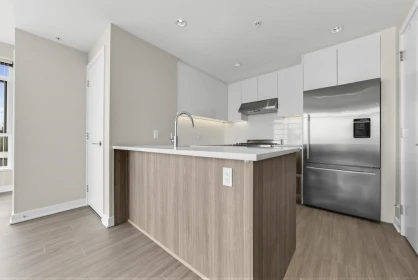 4103 4900 Lennox Lane, Burnaby, BC, Burnaby — Apartment/Condo for sale