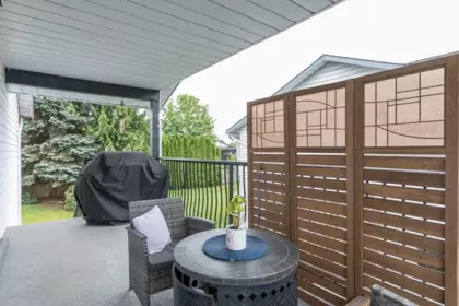 Laundry Room Photo of 20118 Ospring Street, Maple Ridge, BC