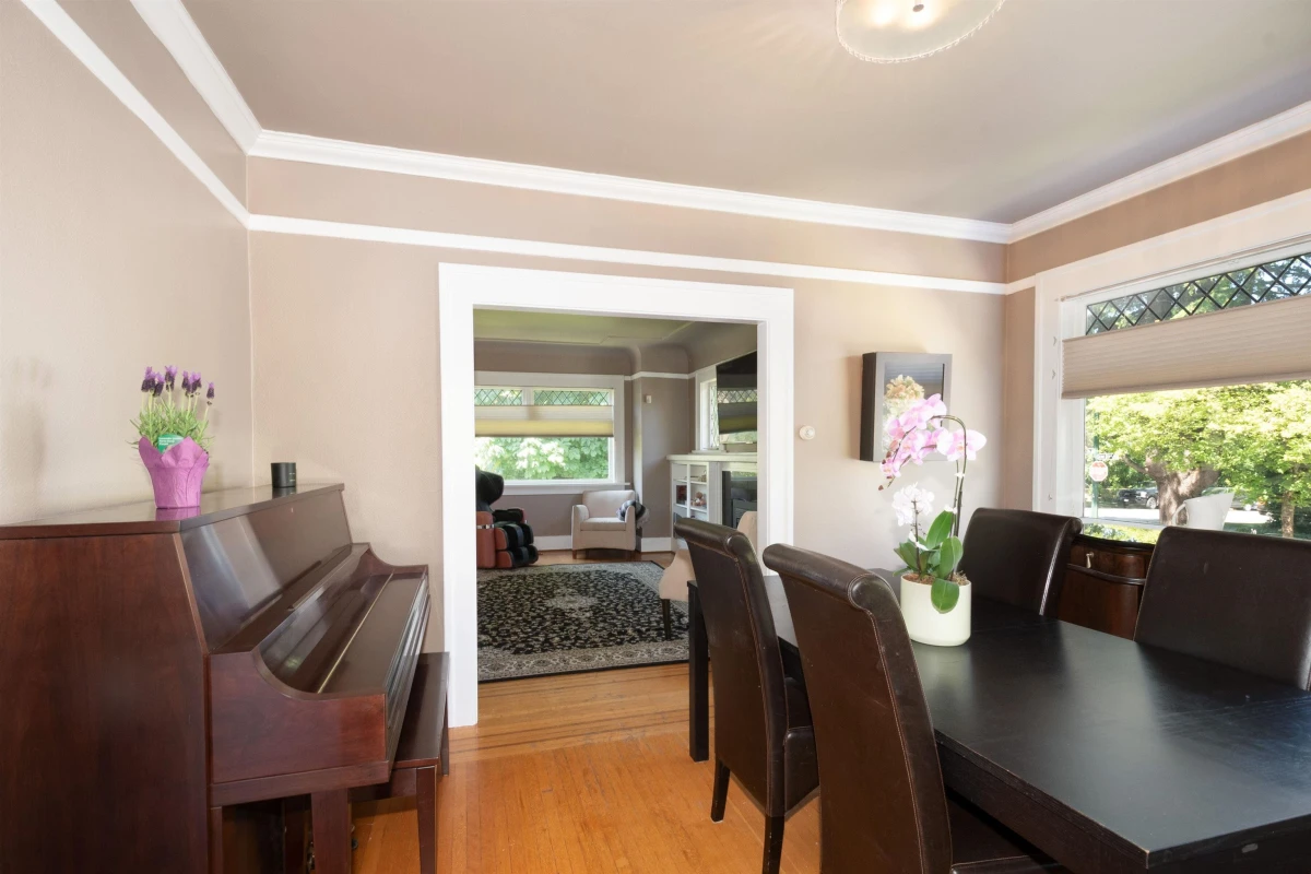 Dining Area Photo of 3908 Blenheim Street, Vancouver, BC