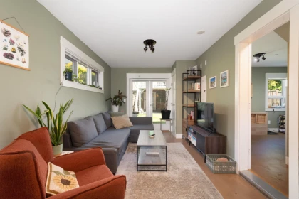 Swimming Pool Photo of 3908 Blenheim Street, Vancouver, BC