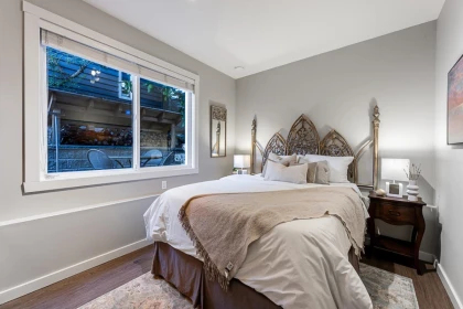 Bedroom 2 Photo of 1075 Esplanade Avenue, West Vancouver, BC