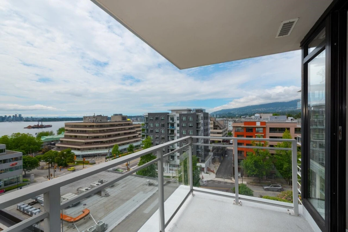Family Room Photo of 712 175 W 1st Street, North Vancouver, BC