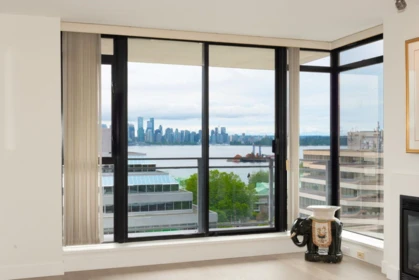 Breakfast Nook Photo of 712 175 W 1st Street, North Vancouver, BC