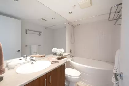 Laundry Room Photo of 712 175 W 1st Street, North Vancouver, BC