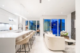 4691 W 9th Avenue, Vancouver, BC