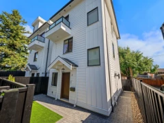 3 3786 Peter Street, Burnaby, BC