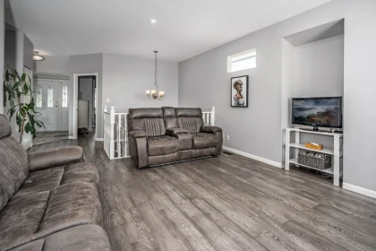 Kitchen Photo of 33764 Blueberry Drive, Mission, BC