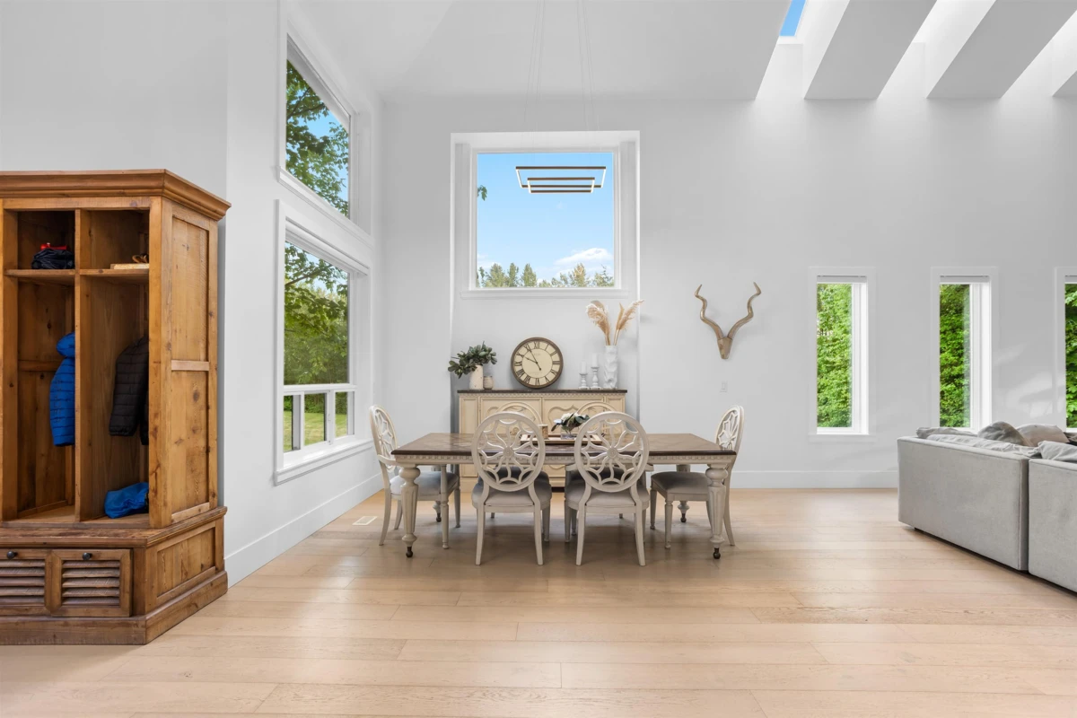 Dining Area Photo of 12583 261 Street, Maple Ridge, BC