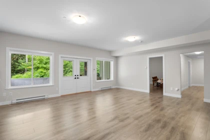 Basement Recreation Room Photo of 12583 261 Street, Maple Ridge, BC