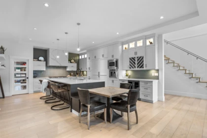 Breakfast Nook Photo of 12583 261 Street, Maple Ridge, BC