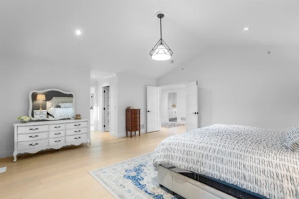 Hallway Photo of 12583 261 Street, Maple Ridge, BC