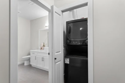 Laundry Room Photo of 12583 261 Street, Maple Ridge, BC
