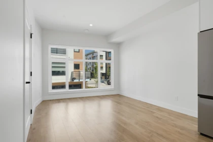 Entry Foyer Photo of 18 177 175a Street, Surrey, BC