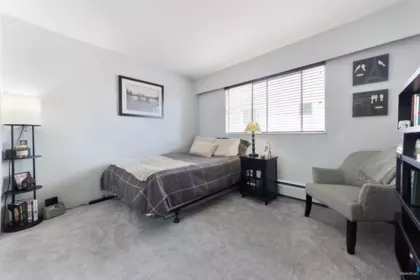 Powder Room Photo of 205 330 W 2nd Street, North Vancouver, BC