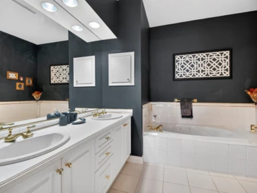 Mudroom Photo of 29 5221 Oakmount Crescent, Burnaby, BC