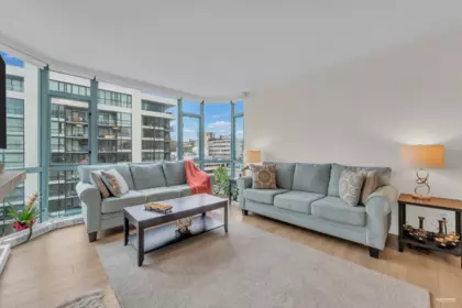 801 140 E 14 Street, North Vancouver, BC, North Vancouver — Apartment/Condo for sale