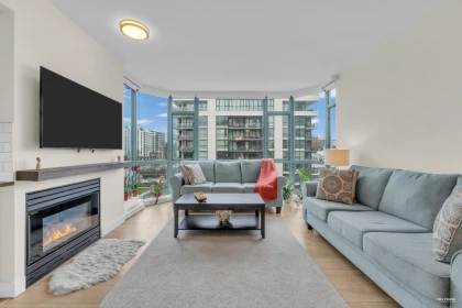 Pantry Photo of 801 140 E 14 Street, North Vancouver, BC