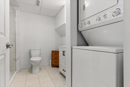 Mudroom Photo of 45322 Balmoral Avenue, Chilliwack, BC