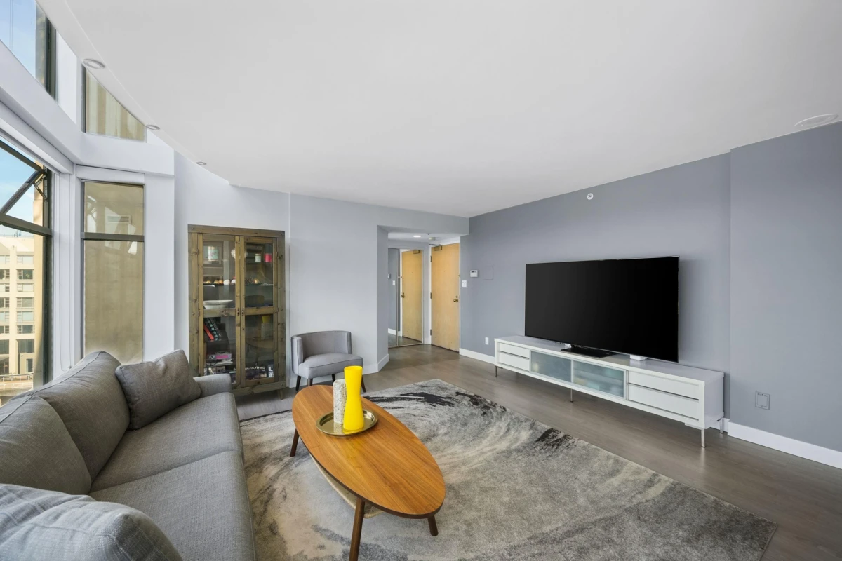 Family Room Photo of 509 990 Beach Avenue, Vancouver, BC