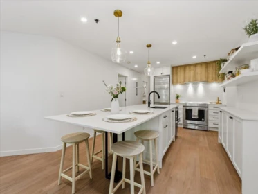 Kitchen Photo of 207 1925 W 2nd Avenue, Vancouver, BC