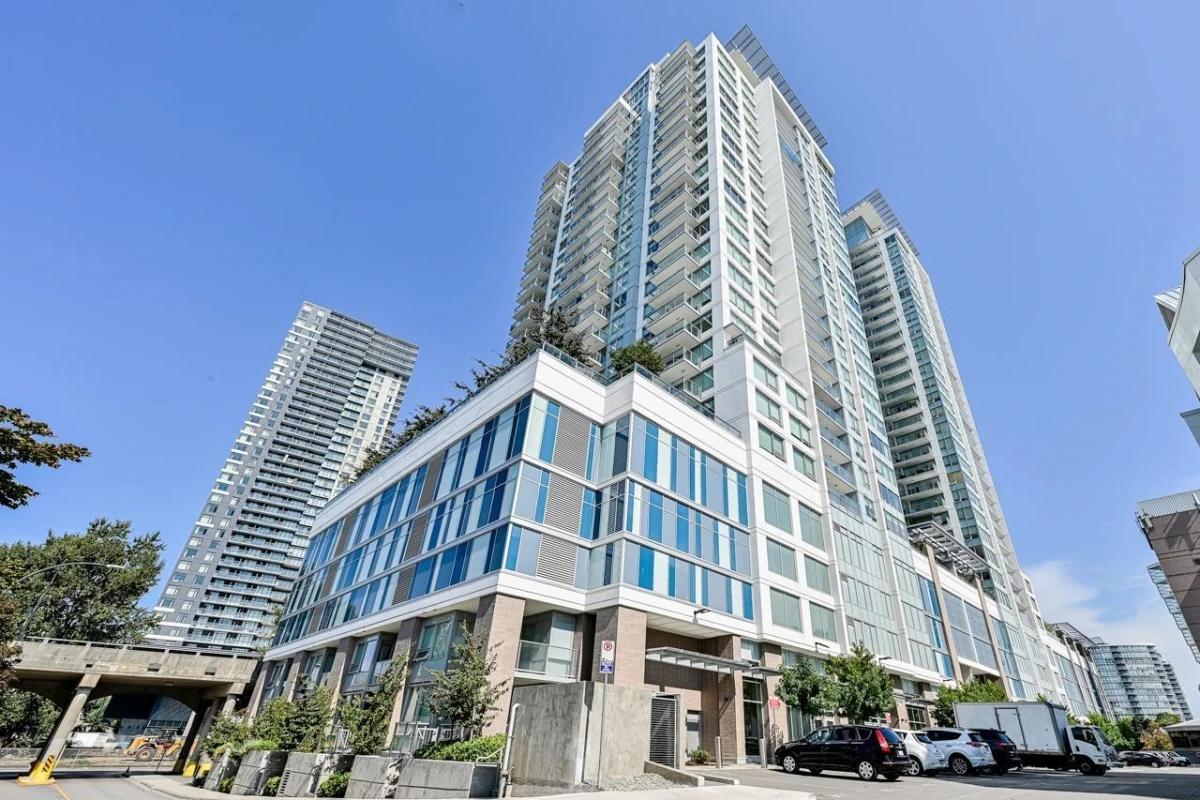 Exterior Rear Photo of 1005 988 Quayside Drive, New Westminster, BC