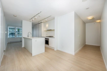 Primary Bedroom Photo of 1005 988 Quayside Drive, New Westminster, BC