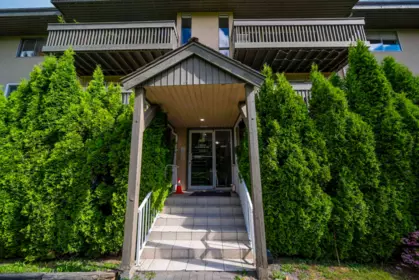 11 5740 Hastings Street, Burnaby, BC, Burnaby — Apartment/Condo for sale
