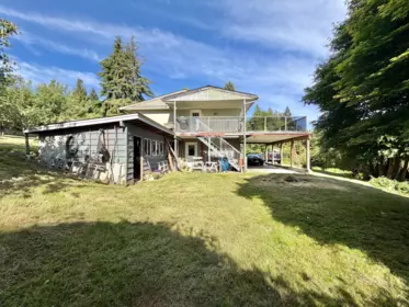 5439 Mason Road, Sechelt, BC, Sechelt — Single Family Residence for sale
