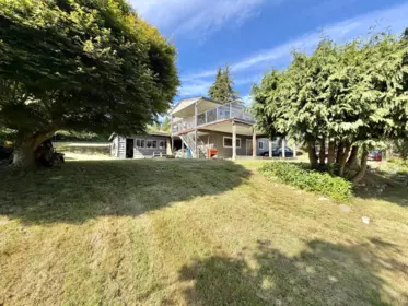 5439 Mason Road, Sechelt, BC, Sechelt — Single Family Residence for sale