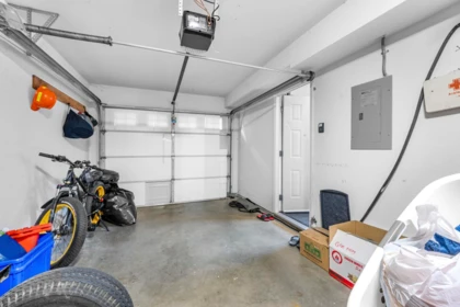 Hot Tub / Spa Photo of 3 46538 First Avenue, Chilliwack, BC