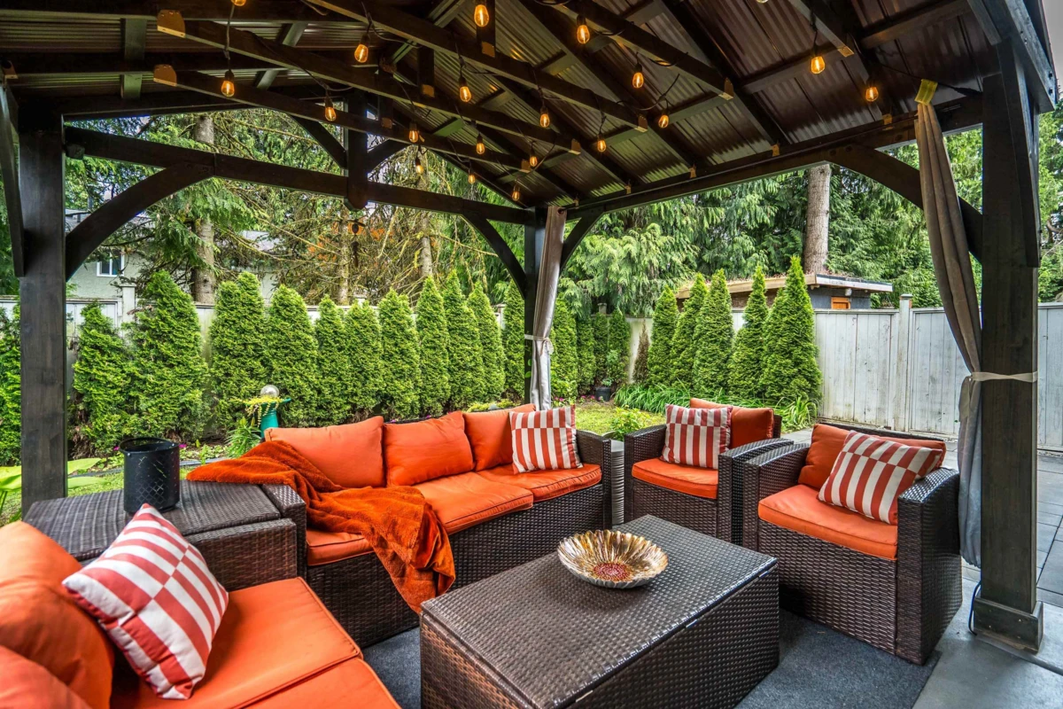 Family Room Photo of 2382 Patricia Avenue, Port Coquitlam, BC